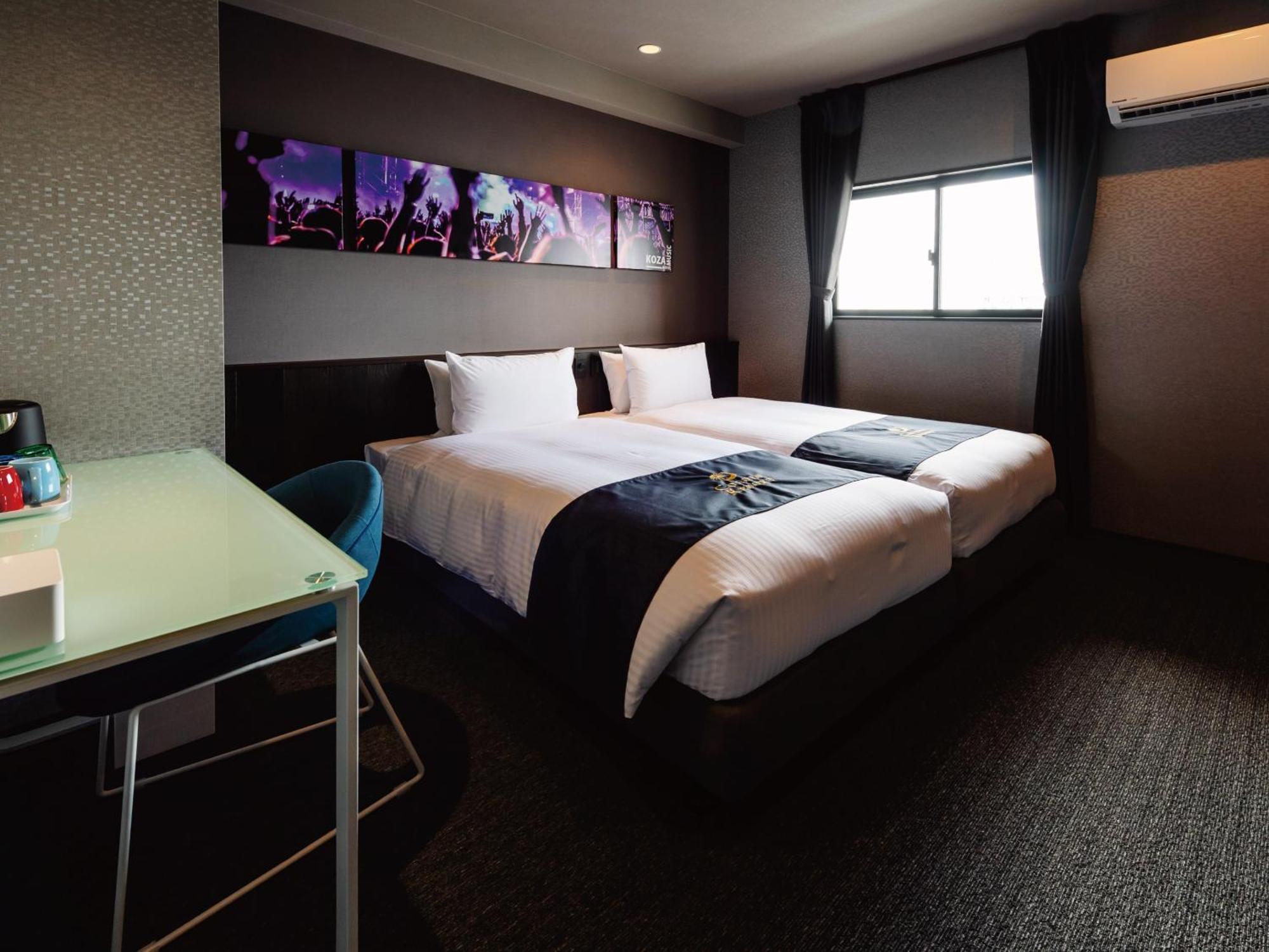 Music Hotel Koza By Coldio Premium Okinawa Bagian luar foto